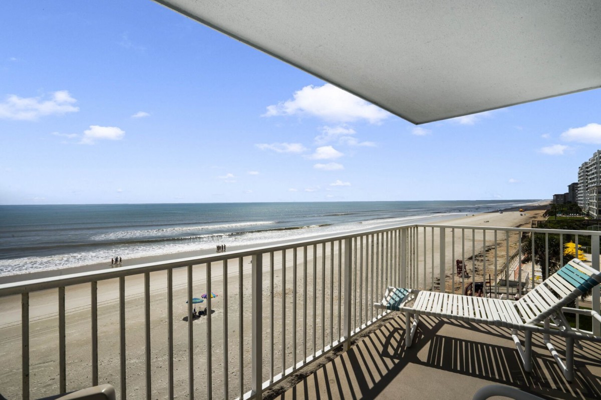 NSB Realty Team-Smyrna Beach Club 415B-image-1