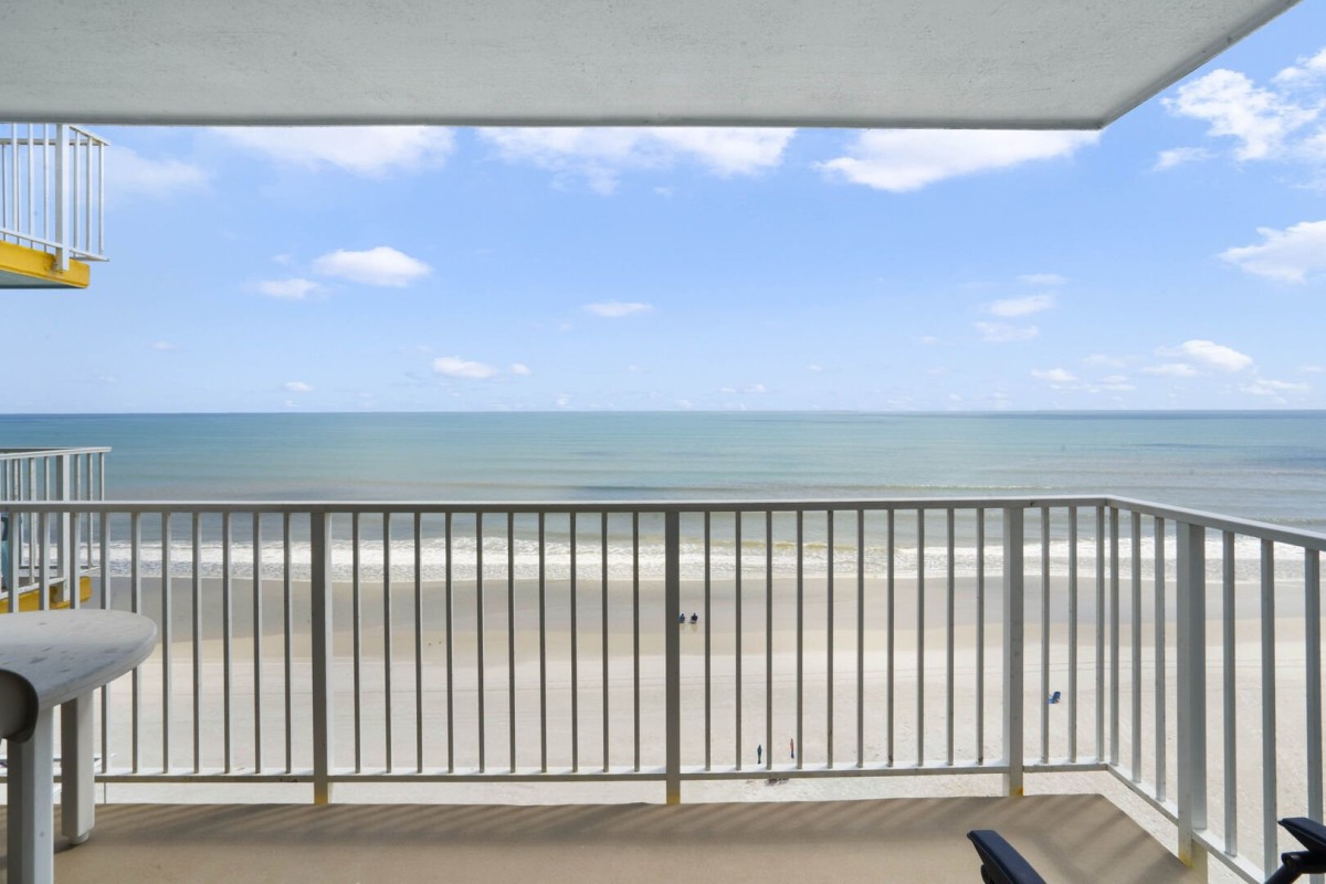 NSB Realty Team-Smyrna Beach Club 716B-image-1