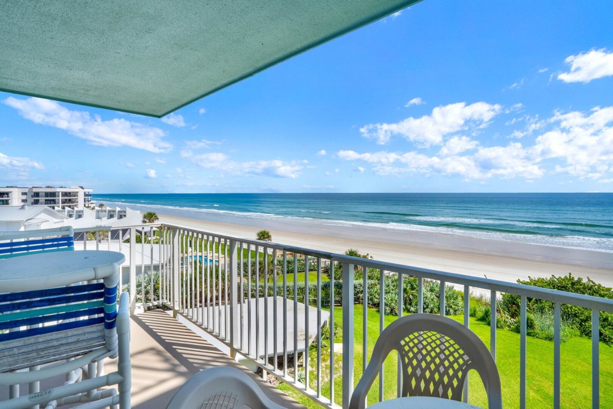 NSB Realty Team-Smyrna Beach Club 502A-image-1