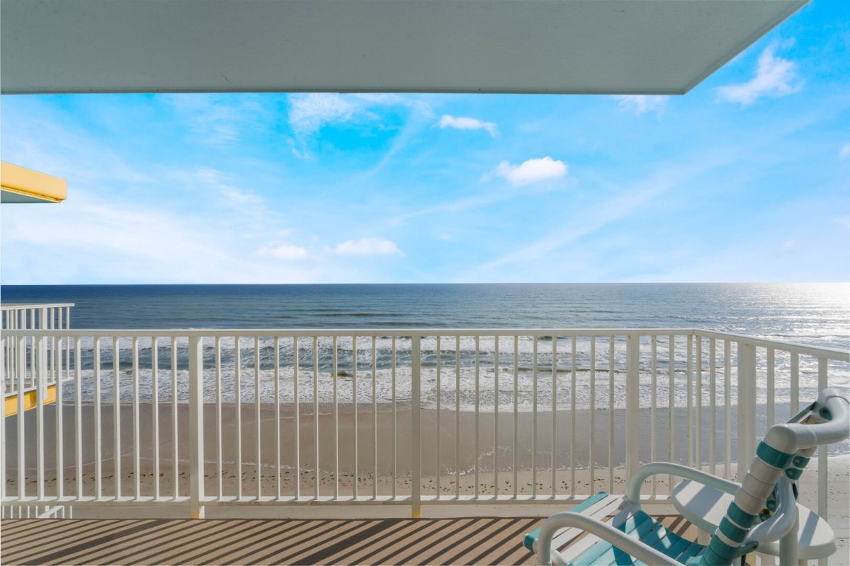 NSB Realty Team-Smyrna Beach Club 817B-image-1