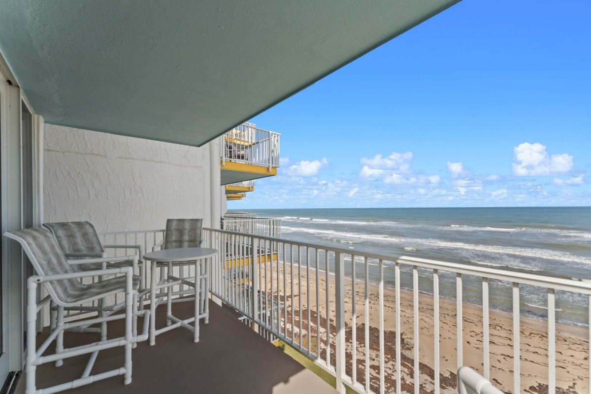 NSB Realty Team-Smyrna Beach Club 619B-image-1